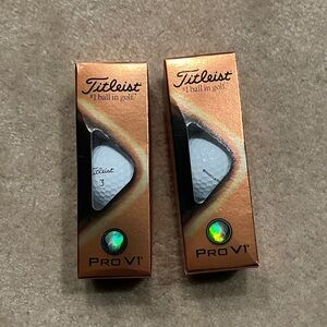 Titleist Pro V1 Logo Golf Ball bundle in Bronze Packaging 2 sleeves of 3